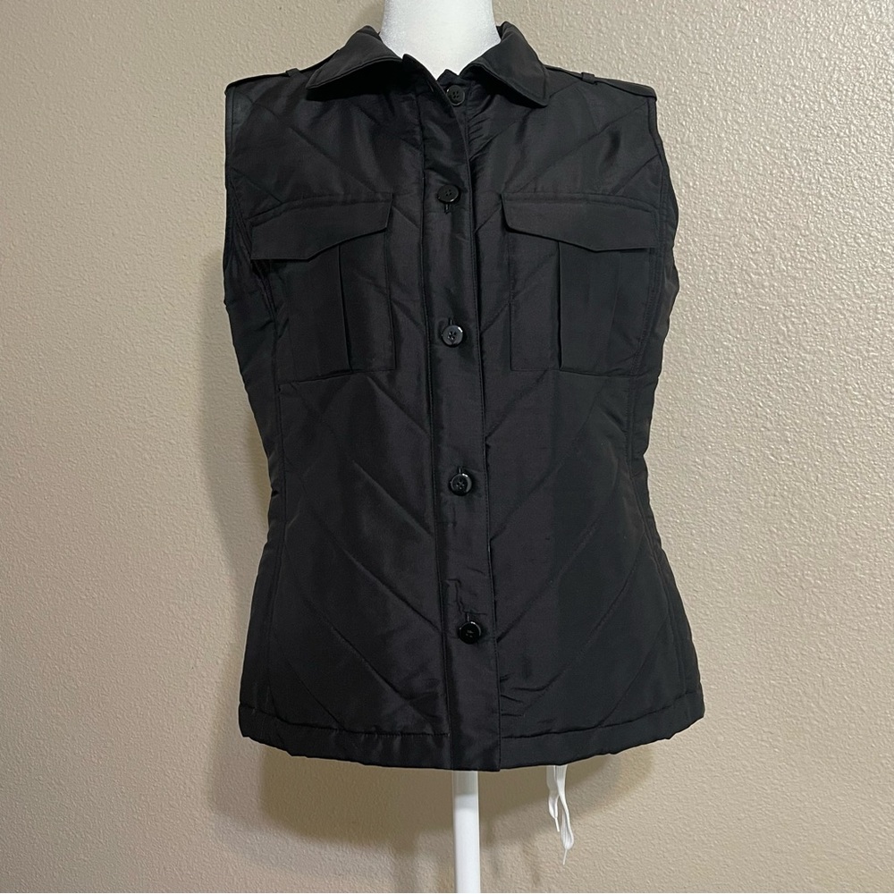 Ann Taylor 100% Silk Vest Structured Casual Design‎